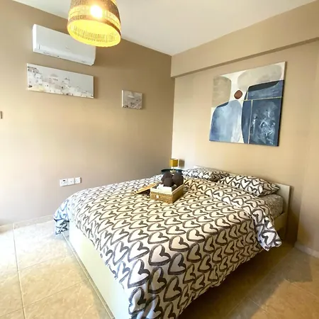 아파트 2 Combined Apts, Fast Wi-fi, 5 Min Walk To