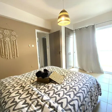 아파트 2 Combined Apts, Fast Wi-fi, 5 Min Walk To *